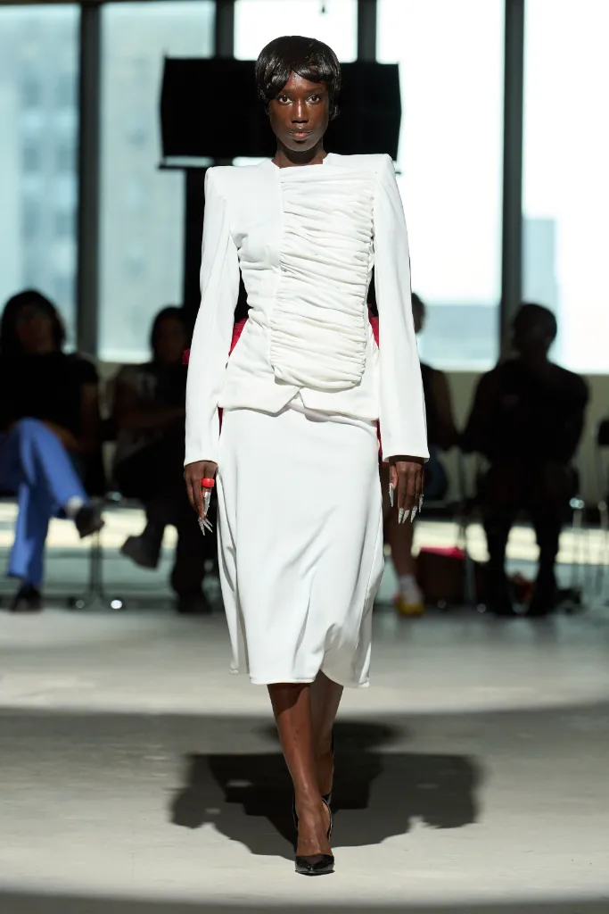 Head of State 26SS 003